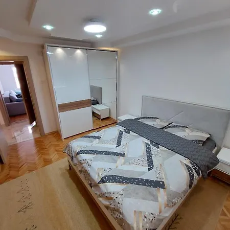 Matej Lux Apartment Skopje