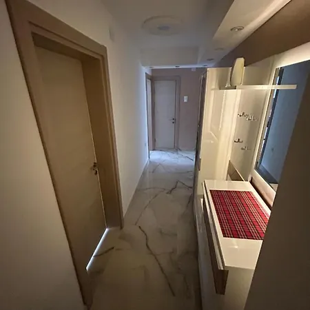 Apartment Matej Lux Skopje