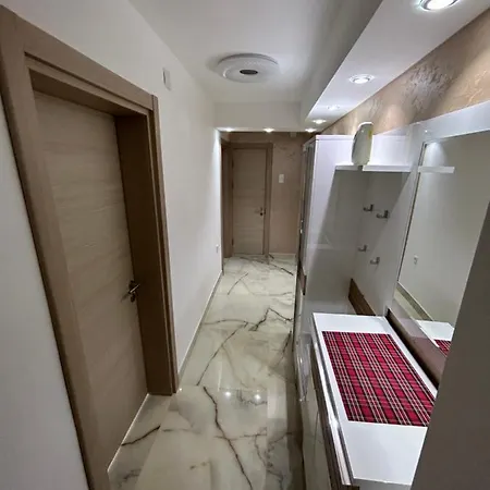 Matej Lux Apartment *