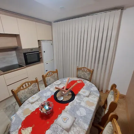 Matej Lux Apartamento